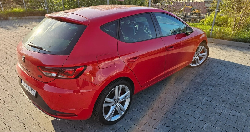 Seat Leon cena 74900 przebieg: 89000, rok produkcji 2016 z Wieliczka małe 79